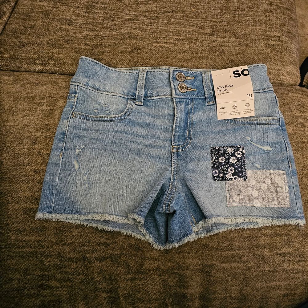 SO Girl's Light Blue Denim Shorts Size 10